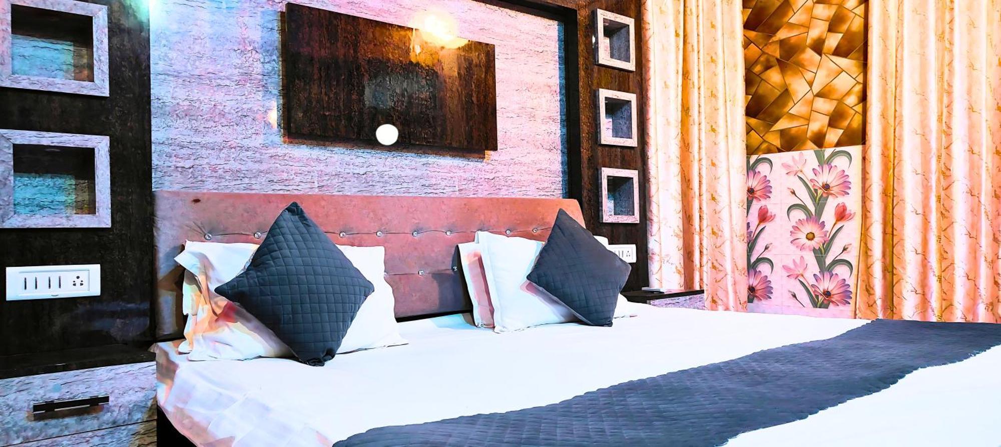 Ramayana Grand Hotel Ayodhya Exterior foto